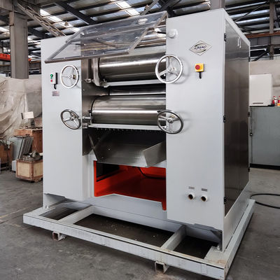 220v Bottom Discharged Three Roll Mill For Soap Making Machine