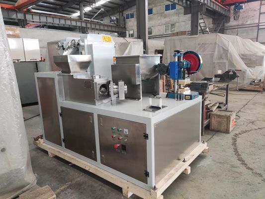 Small Chemical Equipment Soap Plodder Extruder For Soap Production Line